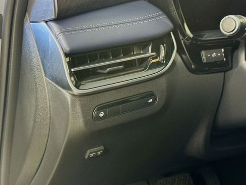 Used 2026 INFINITI QX60 Sport w/ Dark Cargo Package image 10