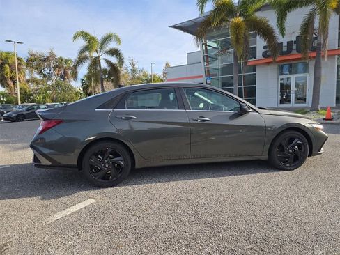 New 2026 Hyundai Elantra SEL Sport Premium image 8