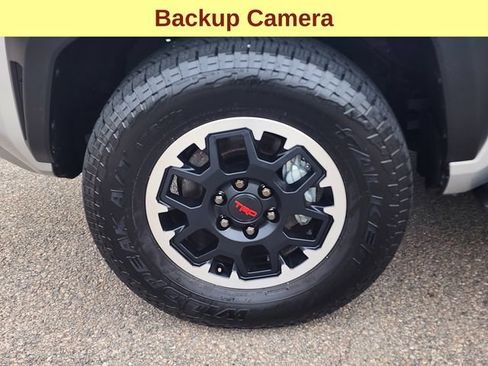 Certified 2025 Toyota 4Runner TRD Off-Road AWD/4WD image 13