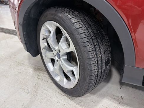 Used 2016 Ford Escape Titanium w/ Equipment Group 301A image 16