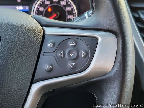 Certified 2023 GMC Acadia SLT image 16