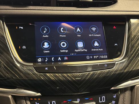 Used 2023 Cadillac XT6 Premium Luxury FWD image 39