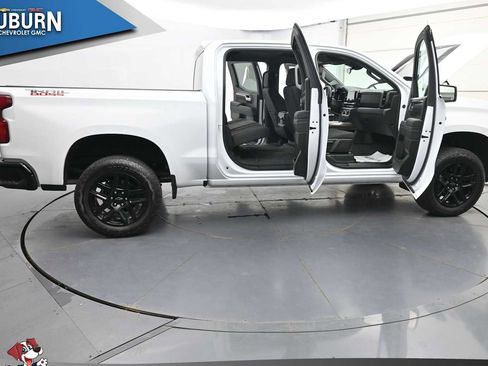 Used 2025 Chevrolet Silverado 1500 LT Trail Boss AWD/4WD image 41