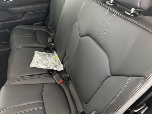 Certified 2026 Honda Pilot Touring image 27