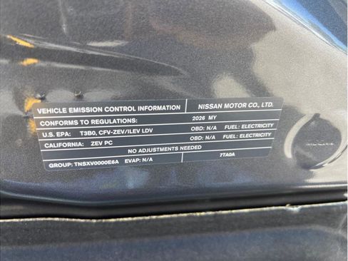 New 2026 Nissan Leaf FWD image 22