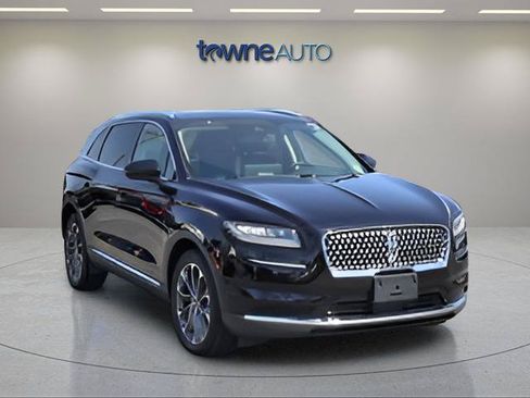 Used 2022 Lincoln Nautilus Reserve w/ Equipment Group 201A AWD/4WD image 7