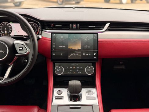 Used 2024 Jaguar F-PACE R-Dynamic S AWD/4WD image 39