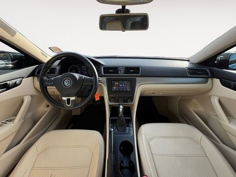 Used 2014 Volkswagen Passat 1.8T Wolfsburg Edition image 13