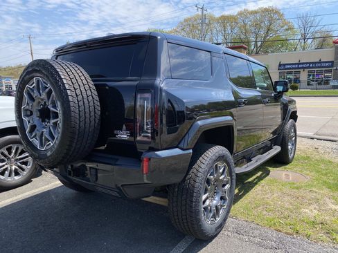 Used 2025 GMC Hummer EV 3X AWD/4WD image 6