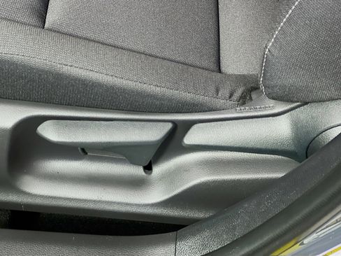 Used 2025 Toyota Corolla LE image 15