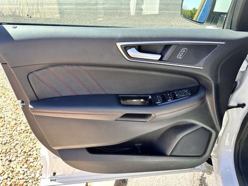 Used 2020 Ford Edge ST-Line FWD image 10