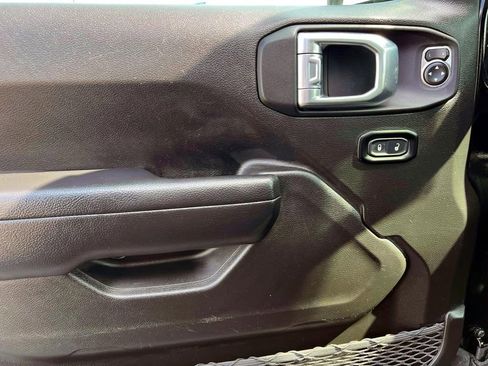Certified 2024 Jeep Wrangler Unlimited Sport AWD/4WD image 16
