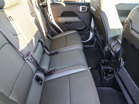 New 2026 Jeep Gladiator Mojave image 18