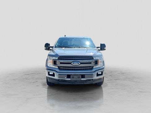 Used 2020 Ford F150 XLT w/ Equipment Group 302A Luxury AWD/4WD image 12