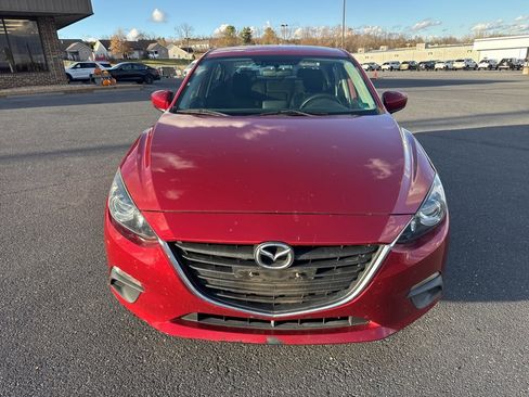 Used 2016 MAZDA MAZDA3 i Sport w/ Preferred Equipment Package image 8