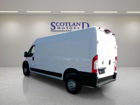 Used 2025 RAM ProMaster 2500 FWD image 8