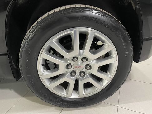 Used 2016 GMC Acadia Denali image 13