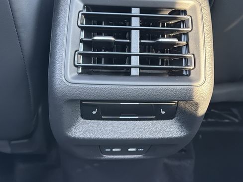 New 2026 Volkswagen Tiguan SEL R-Line image 22