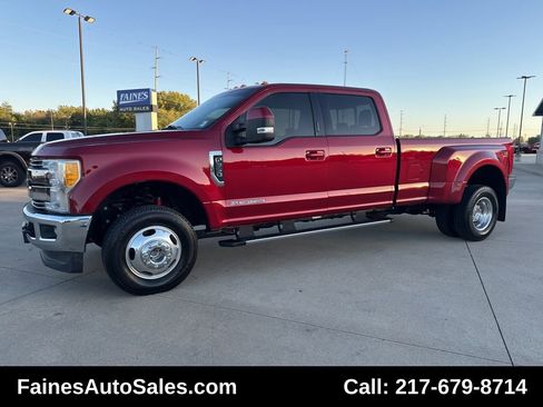 Used 2017 Ford F350 Lariat w/ FX4 Off-Road Package image 6
