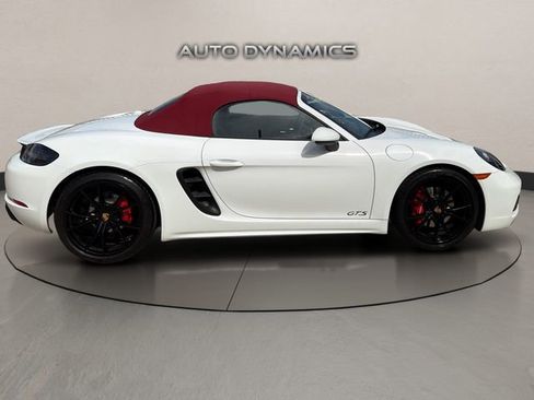 Used 2018 Porsche 718 Boxster GTS image 11