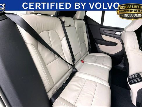 Used 2023 Volvo XC40 B5 Ultimate w/ Protection Package Premier AWD/4WD image 31