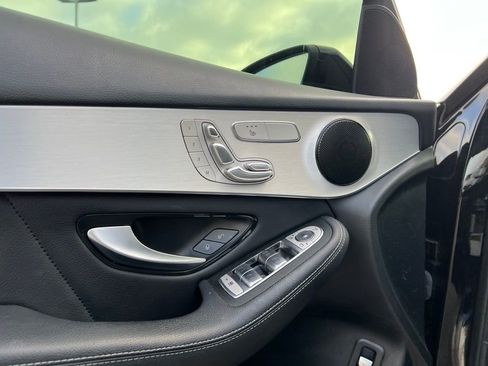 Used 2022 Mercedes-Benz GLC 300 GLC 300 image 15