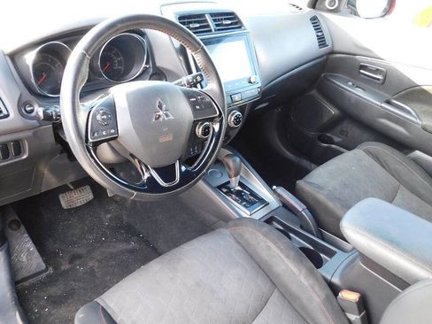 Used 2020 Mitsubishi Outlander Sport Black Edition image 14