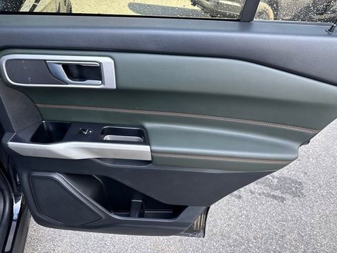 Used 2022 Ford Explorer Timberline image 16