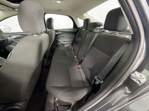 Used 2017 Ford Focus SEL image 23