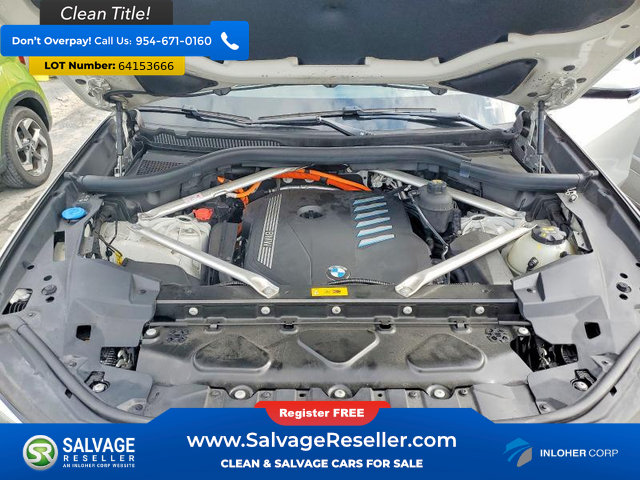 Used 2022 BMW X5 xDrive45e w/ Executive Package AWD/4WD image 16