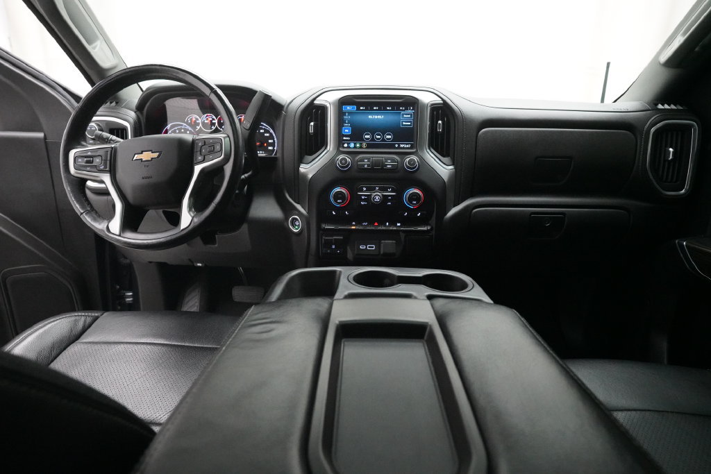 Used 2021 Chevrolet Silverado 1500 LT w/ Bed Protection Package AWD/4WD image 5