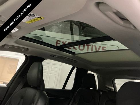 Used 2019 Volvo XC90 T8 Momentum w/ Advanced Package image 31