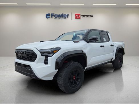 New 2026 Toyota Tacoma 4x4 Double Cab Hybrid image 3