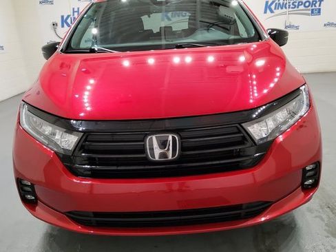Used 2023 Honda Odyssey Sport image 11