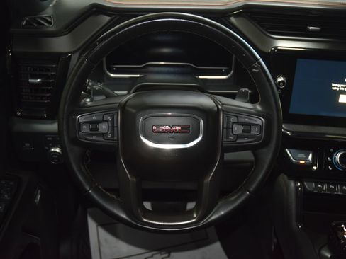 Used 2023 GMC Sierra 1500 AT4 w/ Technology Package AWD/4WD image 38