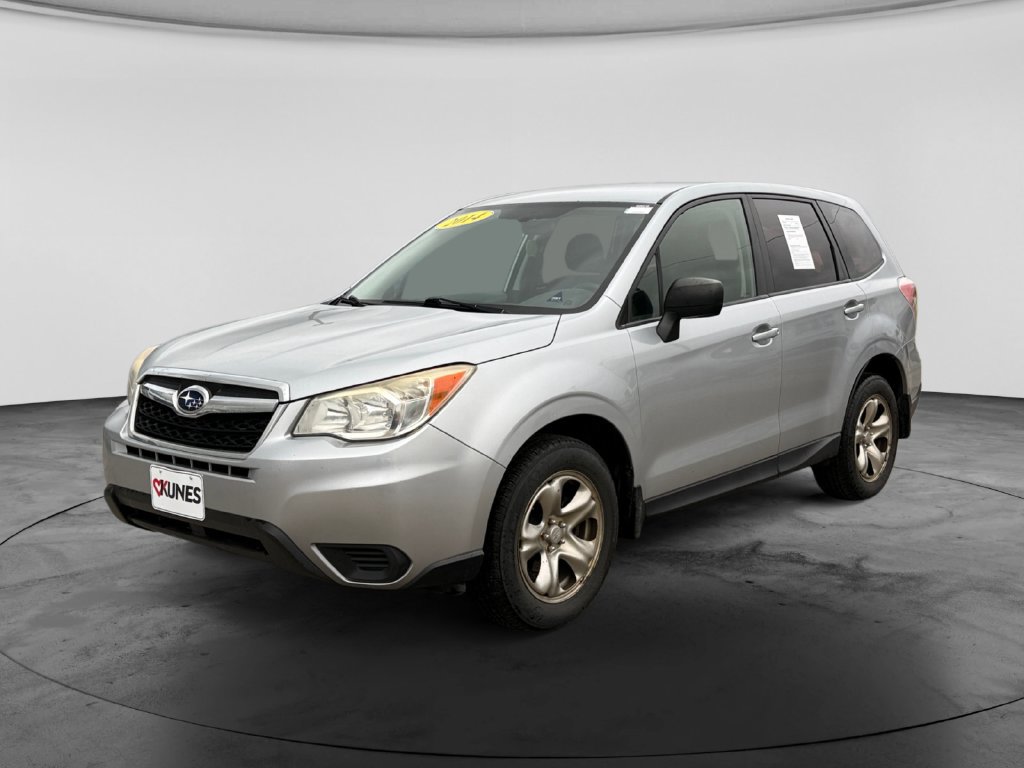 Used 2014 Subaru Forester 2.5i AWD/4WD image 3