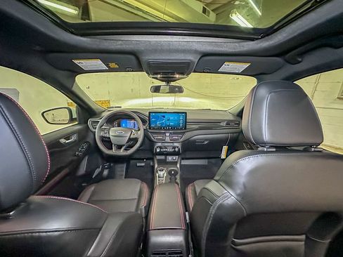 New 2026 Ford Escape ST-Line Select w/ Equipment Group 401A image 23