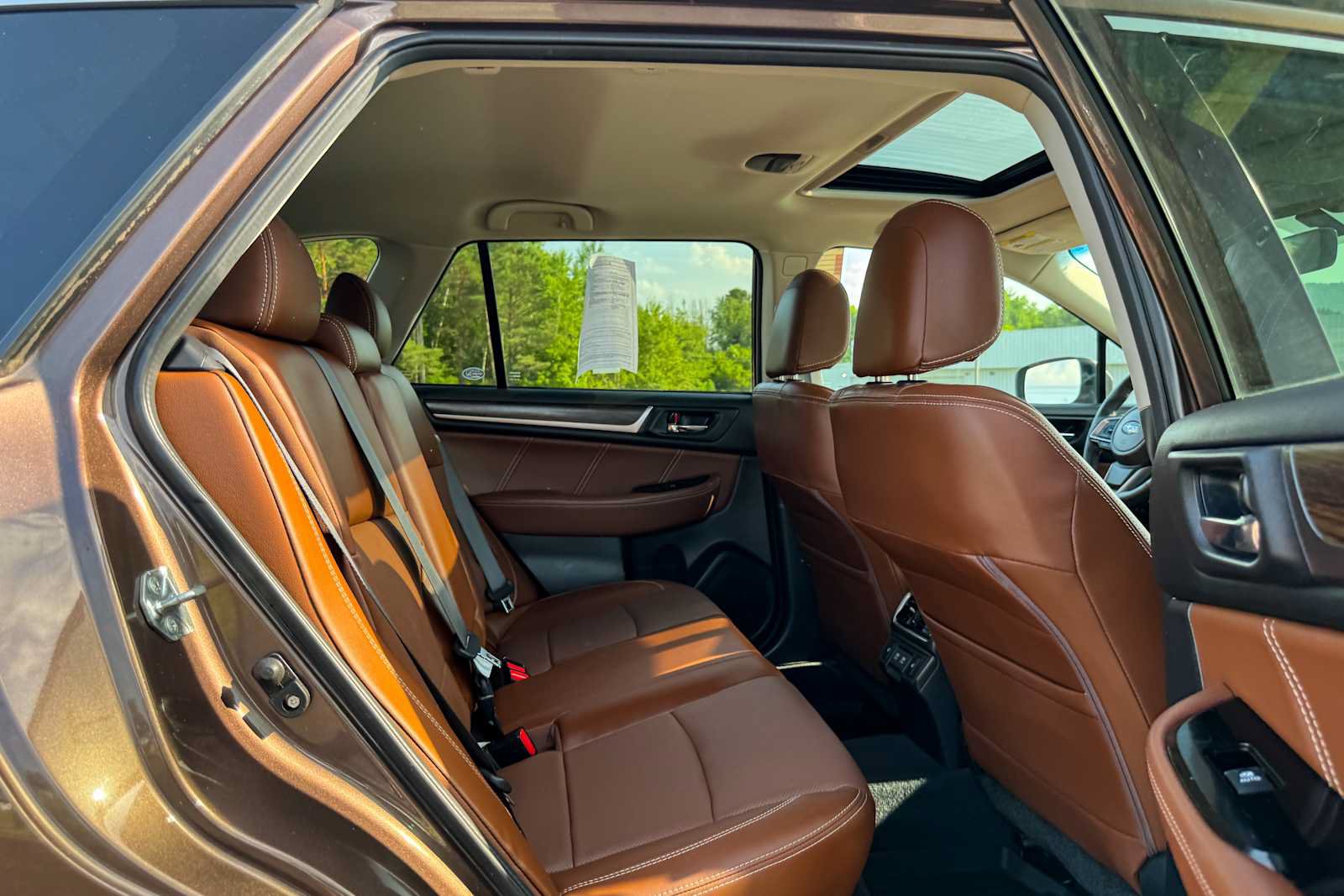 Used 2019 Subaru Outback 2.5i Touring AWD/4WD image 11