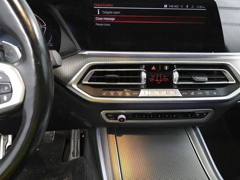 Used 2023 BMW X5 xDrive40i w/ M Sport Package image 12