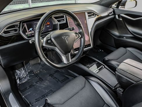 Used 2017 Tesla Model S 75 image 3