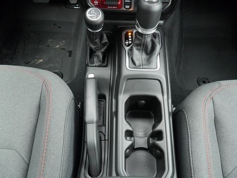 New 2026 Jeep Wrangler Rubicon w/ Safety Group image 19