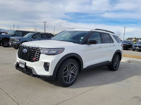 New 2026 Ford Explorer ST w/ Sun And Sound Package image 4