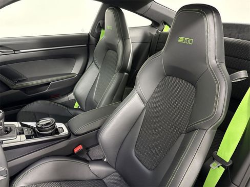 Certified 2024 Porsche 911 Carrera T image 5