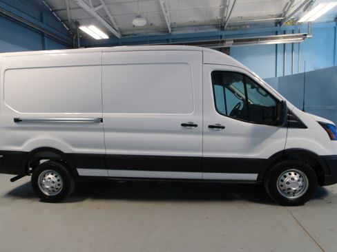 New 2026 Ford Transit 350 148 Medium Roof image 25