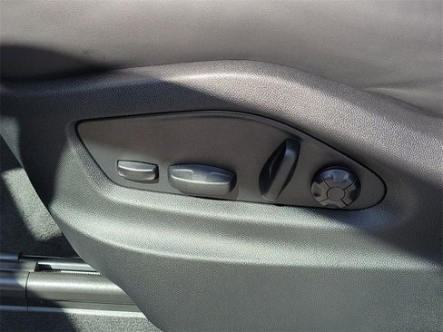 New 2026 Porsche Cayenne Coupe image 28