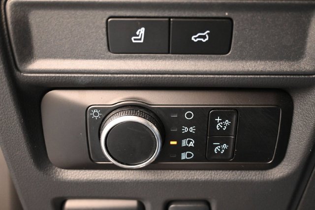 Certified 2024 Ford Expedition XLT RWD image 25