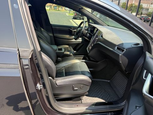 Used 2017 Tesla Model X 100D AWD/4WD image 12