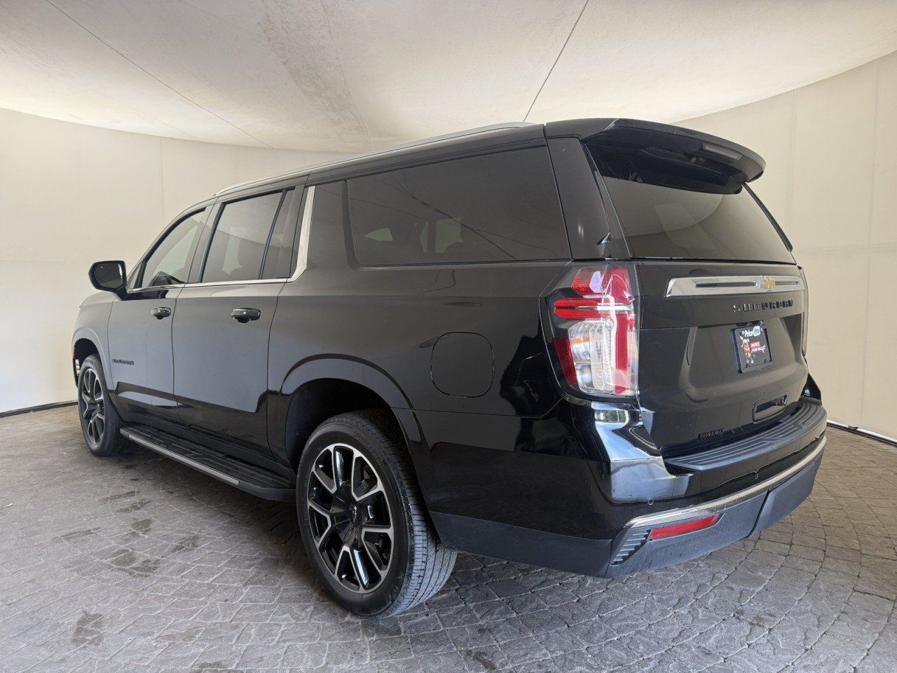 Used 2024 Chevrolet Suburban LS w/ Driver Alert Package AWD/4WD image 5