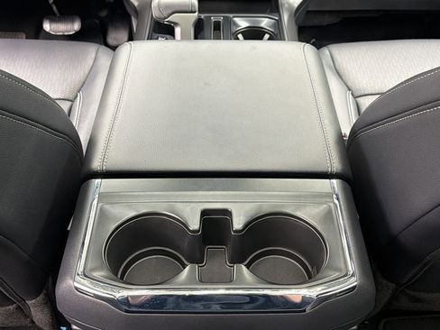 Used 2025 Ford F150 Lariat image 36