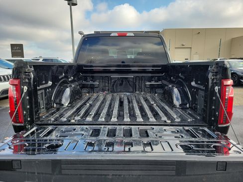 Used 2024 Ford F150 XLT w/ Mobile Office Package image 8